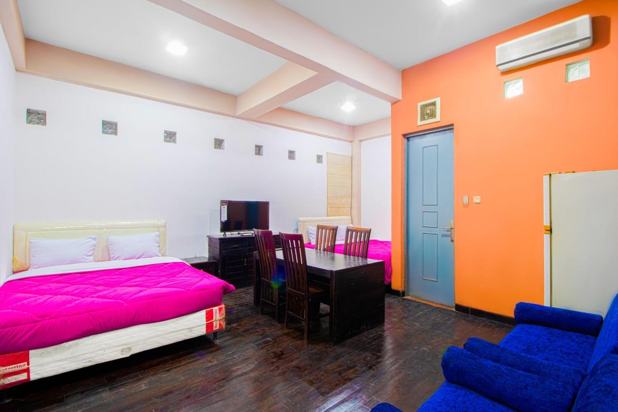 Tobana House Bintaro Hotel Jakarta Kültér fotó