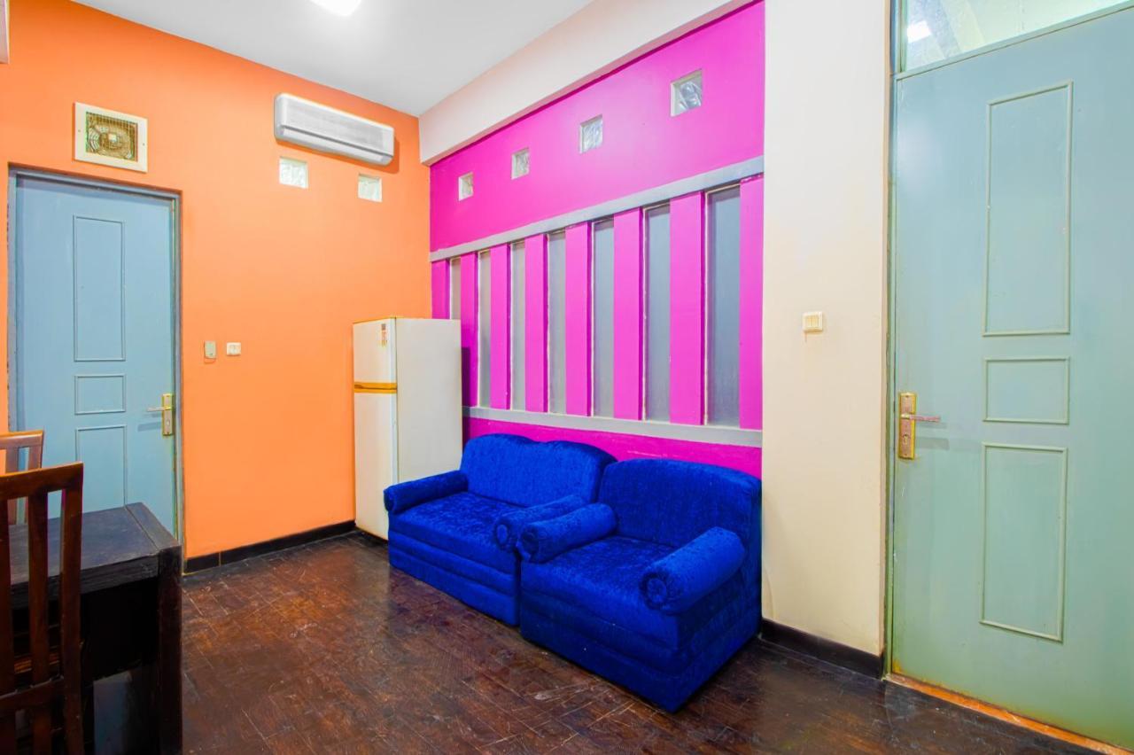 Tobana House Bintaro Hotel Jakarta Kültér fotó