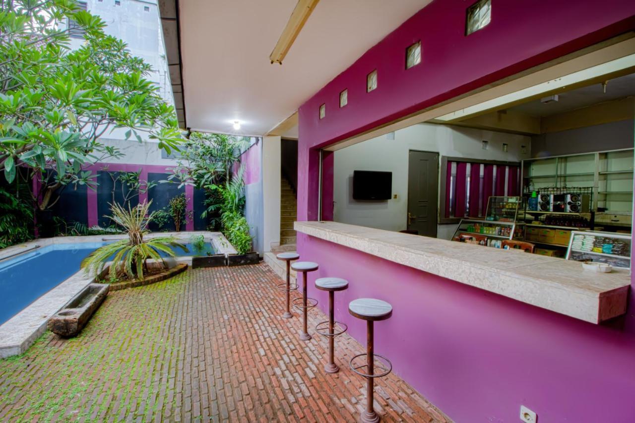 Tobana House Bintaro Hotel Jakarta Kültér fotó