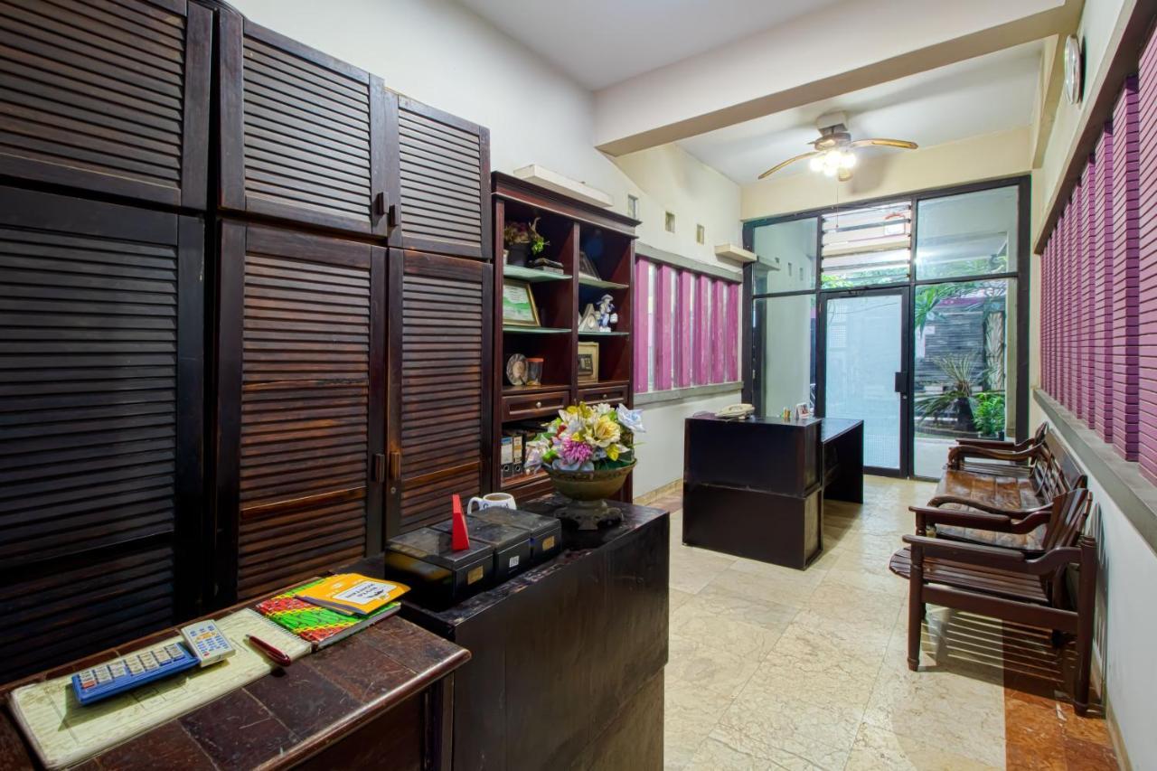Tobana House Bintaro Hotel Jakarta Kültér fotó